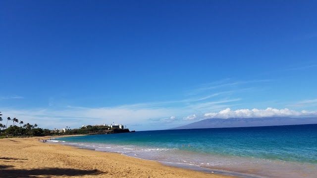 Airport Beach